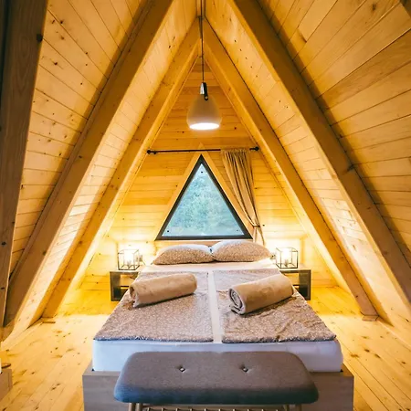 Tri Vikendice - Idilican Boravak U Prirodi Blidinja Risovac