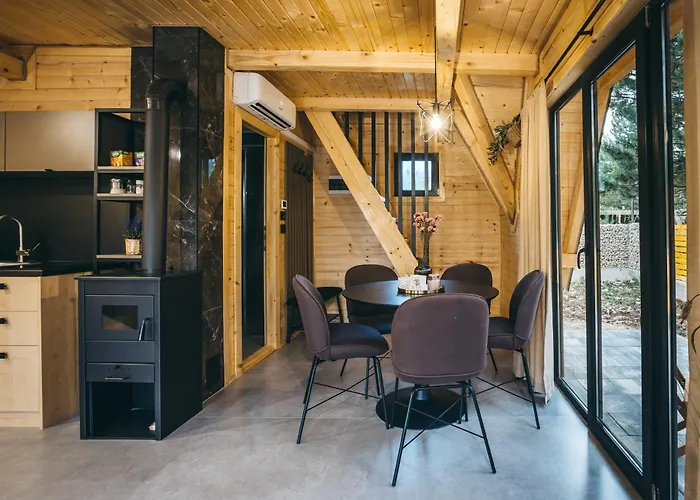 Prázdninový areál Tri Vikendice *