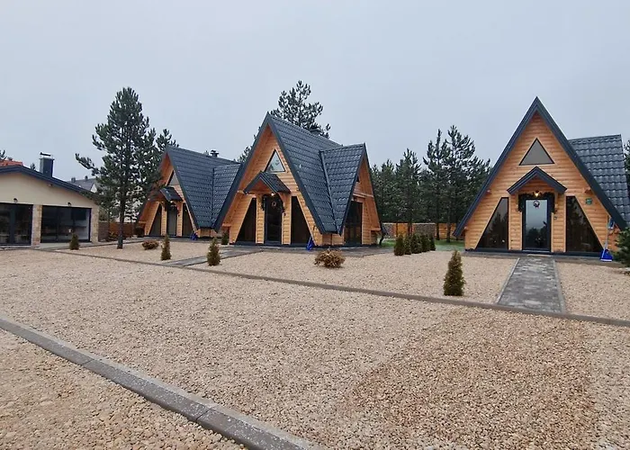 Prázdninový areál Tri Vikendice *